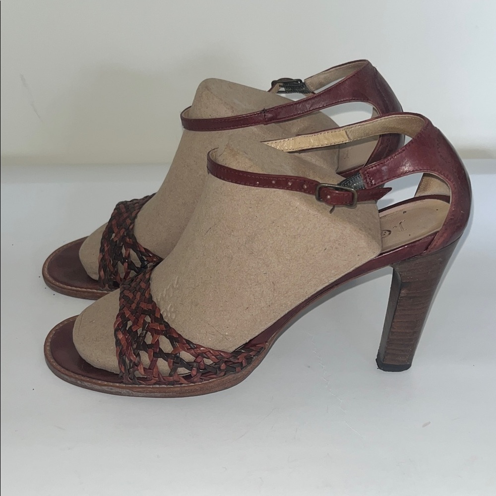Vintage J Crew, wine color Leather Woven 3 1/2 inch heels. Size 7